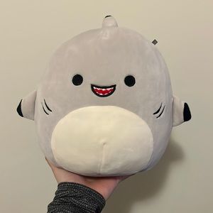 8” grey shark Squishmallow BNWT